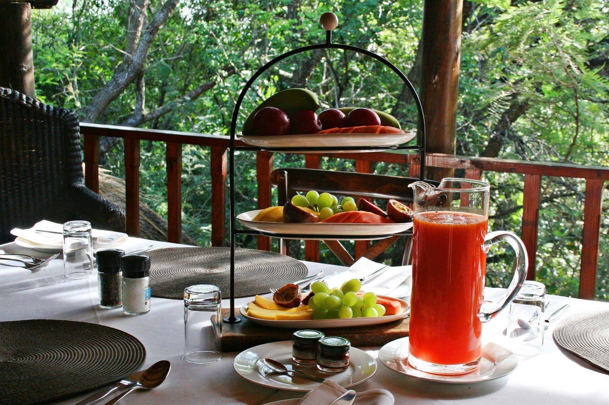 Maqueda Lodge Kruger Park Marloth Park Esterno foto
